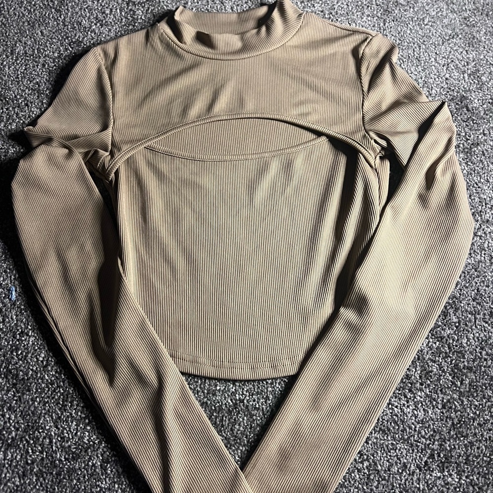 camel colored crop top